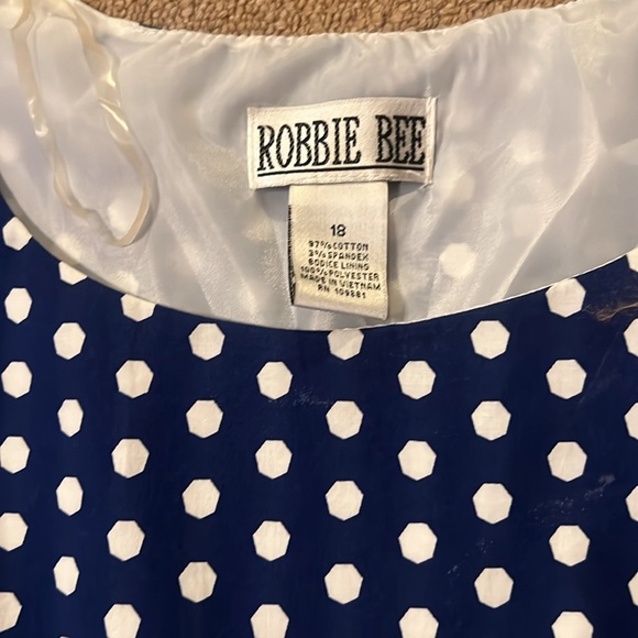 ROBBIE BEE SUMMER DRESS - Picture 2 of 4